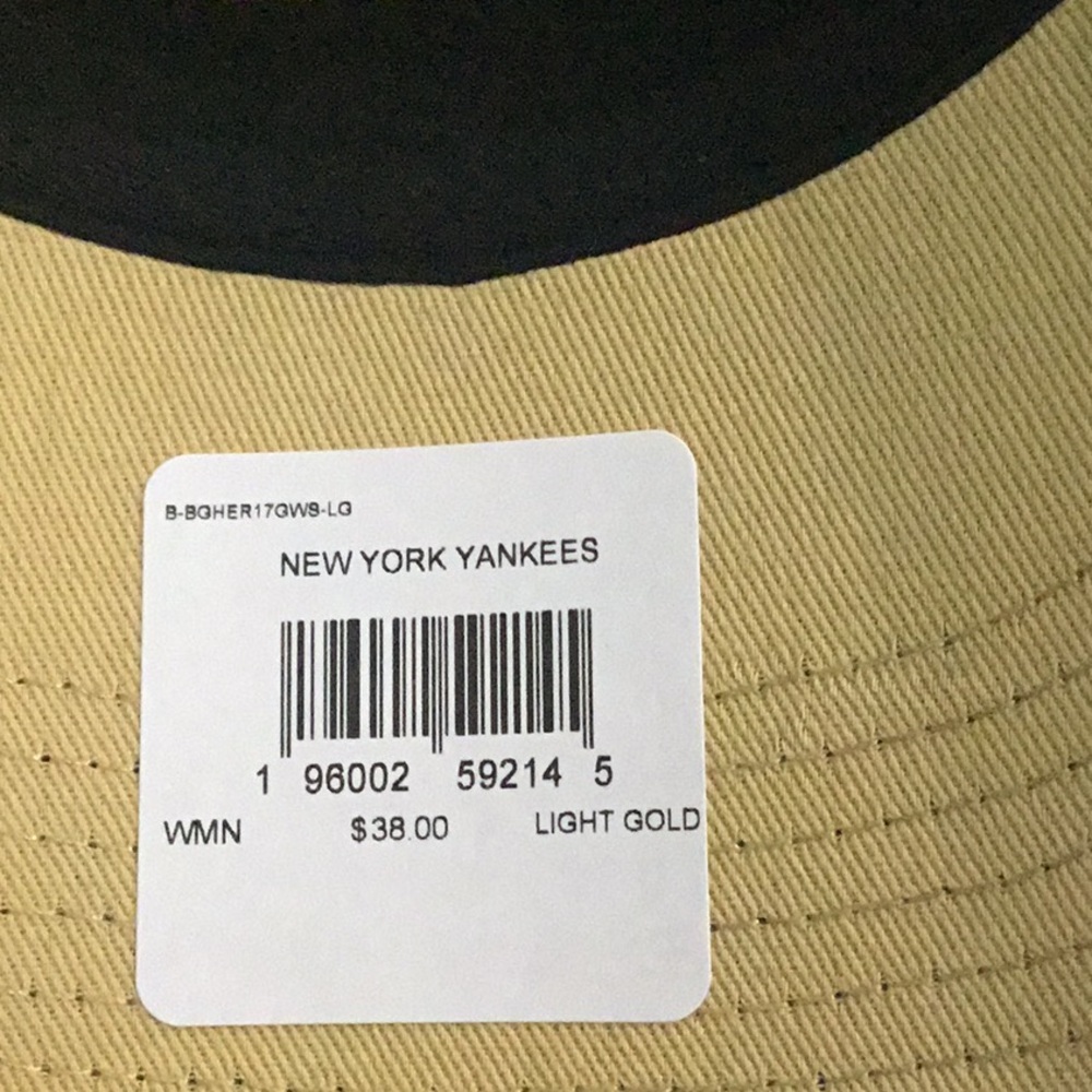 🆕⚾️NY Yankees ‘47 Women's Cheetah🐆Clean Up Adjustable Hat - Tan - Picture 8 of 8